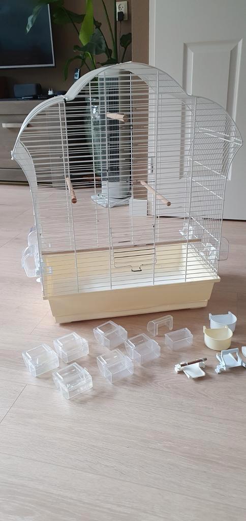 Vogelkooi gebruikt, Dieren en Toebehoren, Vogels | Hokken en Kooien, Gebruikt, Vogelkooi, Metaal, Ophalen