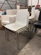 22 Witte stapel stoelen, Ophalen, Gebruikt, Wit, Vijf, Zes of meer stoelen