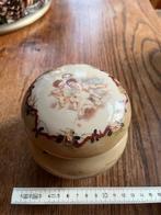 Antieke grote glazen bonbonnière of sieradendoos, Antiek en Kunst, Ophalen of Verzenden