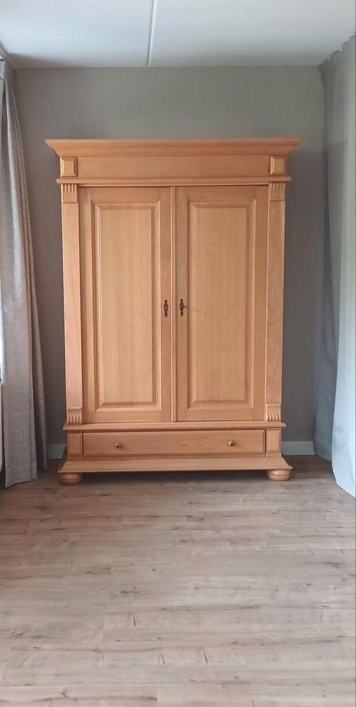 massief eiken kast, Antiek en Kunst, Antiek | Meubels | Kasten, Ophalen