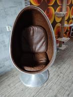 Ei stoel Spitfire/ Aluminium Eggchair retro, Huis en Inrichting, Fauteuils, Ophalen, Gebruikt, Leer