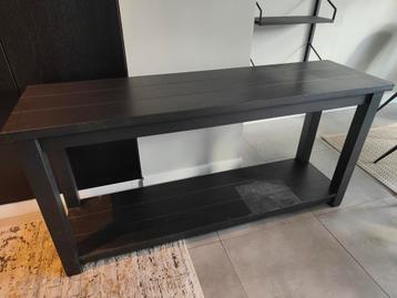 Dressoir hout in zwart, nette staat beschikbaar voor biedingen