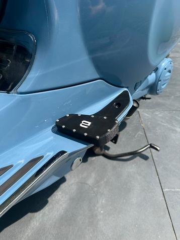Vespa Sprint Voetsteuntjes Custom beschikbaar voor biedingen