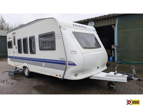 Hobby 520 met airco en mover VT +LUIFEL, Caravans en Kamperen, Caravans, Bedrijf, tot en met 4, 1000 - 1250 kg, Rondzit, Hobby