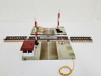 Märklin H0 7192 volautomatische elektrische spoorwegovergang, Wisselstroom, Gebruikt, Rails, Ophalen of Verzenden