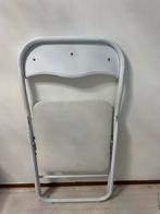 Witte Klapstoel - Handig & Compact, Huis en Inrichting, Stoelen, Ophalen, Gebruikt, Wit, Metaal