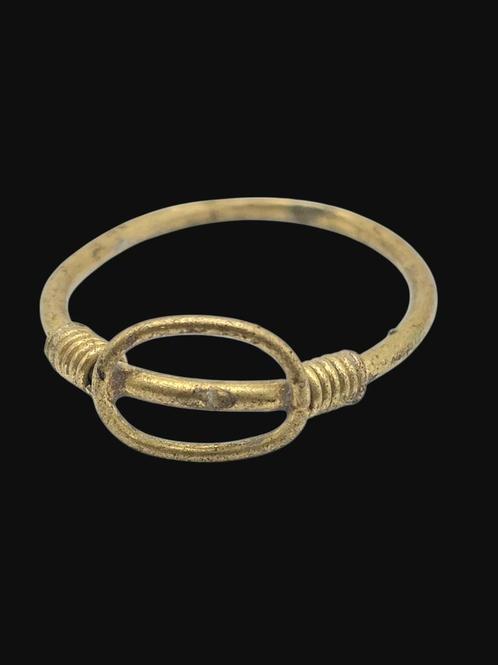 Bodemvondst  Gouden Ring, Antiek en Kunst, Antiek | Goud en Zilver, Goud, Verzenden