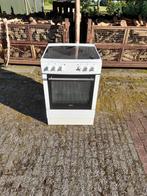 Net inductie fornuis met oven in zeer nette staat, Zo goed als nieuw, Inductie, 85 tot 90 cm, 4 kookzones