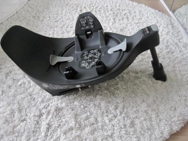 Cybex base T i-size uit 2024, Kinderen en Baby's, Autostoeltjes, Zo goed als nieuw, Overige merken, 0 t/m 18 kg, Isofix, Ophalen