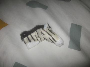 Nieuw pluche vingerpopje zebra  beschikbaar voor biedingen
