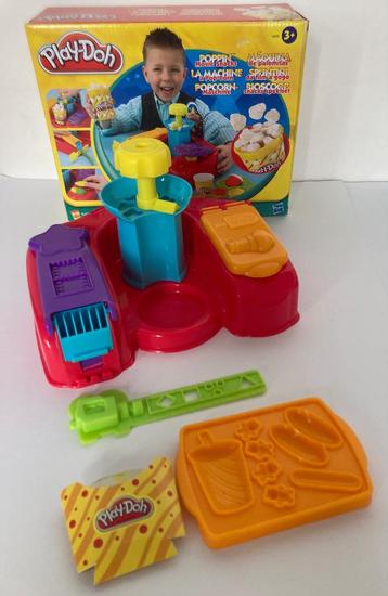 Play-Doh popcorn machine + veel andere spullen om te kleien!