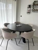 Eettafel zwart rond. Woood 130cm eikenhout, Huis en Inrichting, Ophalen, 100 tot 150 cm, Zo goed als nieuw, Vijf personen of meer