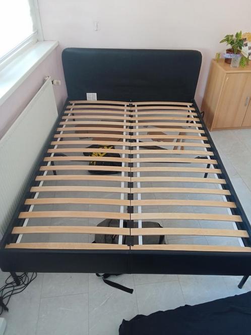 IKEA Bedframe 160x200, Huis en Inrichting, Slaapkamer | Bedden, Zo goed als nieuw, Tweepersoons, 160 cm, 200 cm, Hout, Ophalen