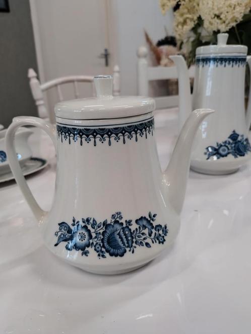 Royal Sphinx Carillon theepot., Huis en Inrichting, Keuken | Servies, Gebruikt, Overige typen, Overige stijlen, Porselein, Ophalen
