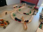 Uitgebreide treinen set van brio, Kinderen en Baby's, Ophalen of Verzenden, Zo goed als nieuw