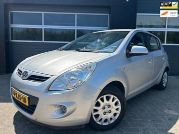 Hyundai I20 1.2i i-Drive|Airco|Nette beginners auto!| beschikbaar voor biedingen