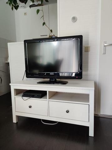 Televisiemeubel wit hout (tv-meubel/televisiekast) beschikbaar voor biedingen