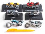 ducati 6 miniatuur motoren motor, Verzamelen, Motoren, Ophalen of Verzenden, Zo goed als nieuw