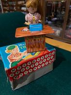 Miss Busy Bee typist in doos wind-up 50er jaren Kanto Japan, Verzamelen, Speelgoed, Ophalen of Verzenden, Zo goed als nieuw