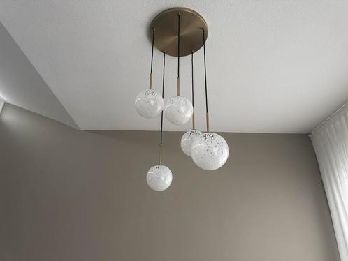 Moderne design hanglamp van Made – messing & marmerglas, Huis en Inrichting, Lampen | Plafondlampen, Zo goed als nieuw, Glas, Ophalen
