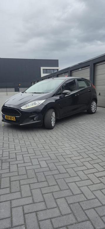 Ford Fiësta 1.0 74KW/100PK 5D 2016 Zwart beschikbaar voor biedingen