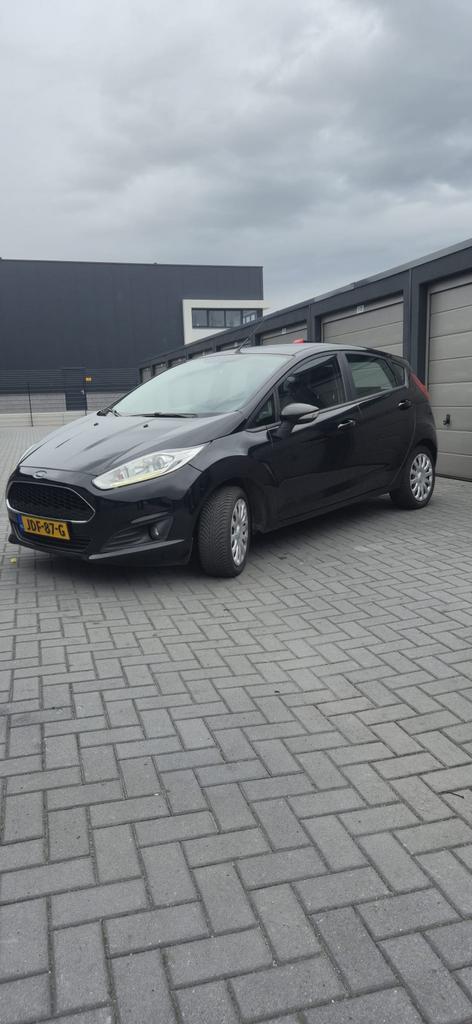 Ford Fiësta 1.0 74KW/100PK 5D 2016 Zwart, Auto's, Ford, Particulier, Fiësta, Benzine, Hatchback, Handgeschakeld, Geïmporteerd