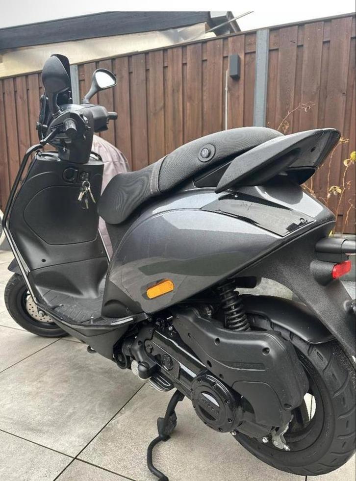 Zip Iget 50cc 4T - 2022, Fietsen en Brommers, Scooters | Yamaha, Zo goed als nieuw, Overige modellen, Maximaal 45 km/u, Benzine