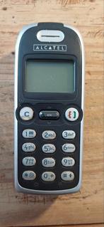 Alcatel Klassieke Telefoon, Gebruikt, Ophalen of Verzenden, Minder dan 3 megapixel, Klassiek of Candybar