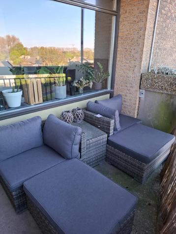 Te koop: Mooie loungeset voor buiten in goede staat! beschikbaar voor biedingen