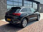 Volkswagen T-Roc 1.0 TSI Style Business | CarPlay | ACC | Cr, Voorwielaandrijving, Stof, Gebruikt, Zwart