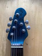 OLP Luke by Music Man Ernie Ball Blue, Muziek en Instrumenten, Ophalen, Met versterker