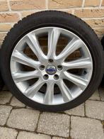 17 inch velgen Volvo V40 / V60 + Dunlop winterbanden, Ophalen, Gebruikt, Banden en Velgen, 17 inch