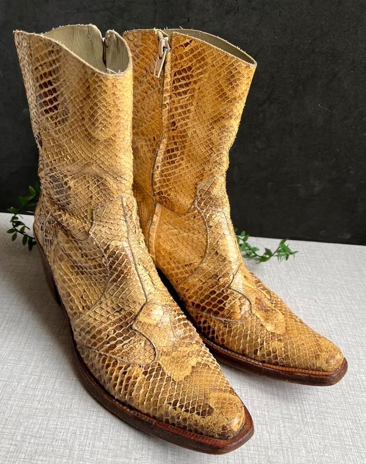 Vintage Slangenleren Laarzen Dames Maat 39 - Italiaans Desig, Kleding | Dames, Schoenen, Gedragen, Hoge laarzen, Beige, Verzenden