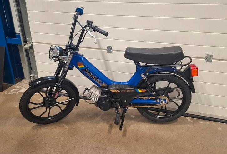 Tomos A35 Automatic - geel kenteken, Fietsen en Brommers, Brommers | Tomos, Zo goed als nieuw, Standard, Maximaal 45 km/u, Ophalen of Verzenden
