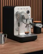 SMEG espressomachine mini pro met gratis bonenmachine, Witgoed en Apparatuur, Koffiezetapparaten, Stoompijpje, Espresso apparaat