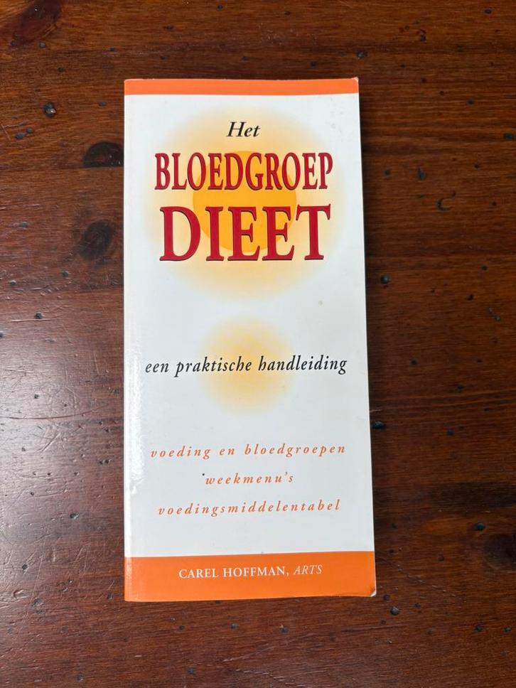 C. Hoffman - Het bloedgroepdieet, Boeken, Kookboeken, Zo goed als nieuw, Italië, Ophalen of Verzenden