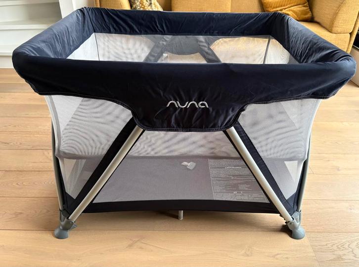 Nuna sena air + babyinzet + extra matras, Kinderen en Baby's, Babywiegjes en Ledikanten, Gebruikt, Reisbedje, Ophalen