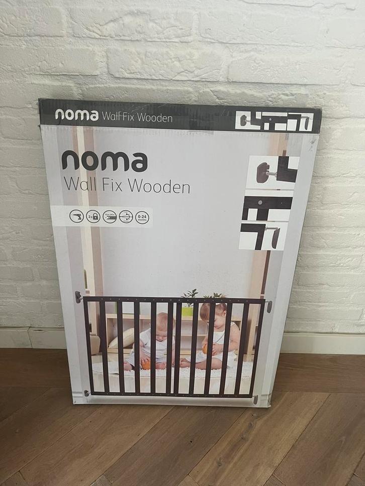 Nieuw in doos, Wall fix traphekje, Kinderen en Baby's, Traphekjes, Nieuw, Hout, 100 tot 115 cm, Ophalen