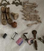 Oude kastknoppen oa hout & porselein / kantklos klosjes, Gebruikt, Ophalen of Verzenden, Brocante gebruiksvoorwerpen