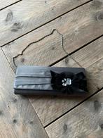 Clutch, Ophalen of Verzenden, Zo goed als nieuw, Grijs, Avondtasje