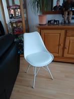 Nieuwe stoel, Huis en Inrichting, Stoelen, Ophalen of Verzenden, Nieuw, Eén
