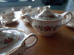 Theeservies brocant Scarlet Pimpernel, Antiek en Kunst, Antiek | Servies compleet, Ophalen