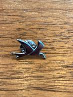 Zilverkleurige vogel speld, Verzamelen, Ophalen of Verzenden, Zo goed als nieuw