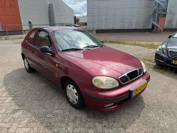 Daewoo Lanos 1.5 SXI AUT 1997 Rood beschikbaar voor biedingen