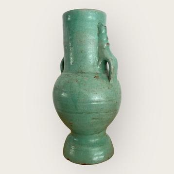 Antieke Berber Celadon Vaas/Kan uit Marokko beschikbaar voor biedingen