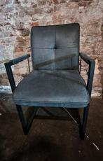 Industriële eetkamerstoelen - 4 stuks voor 125,-, Huis en Inrichting, Stoelen, Ophalen, Zo goed als nieuw, Grijs, Industrieel