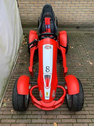 Berg FXX Ferari skelter beschikbaar voor biedingen