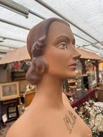 Mannequin met plastron, lingerie, toonbank, etalage, reclame, Ophalen