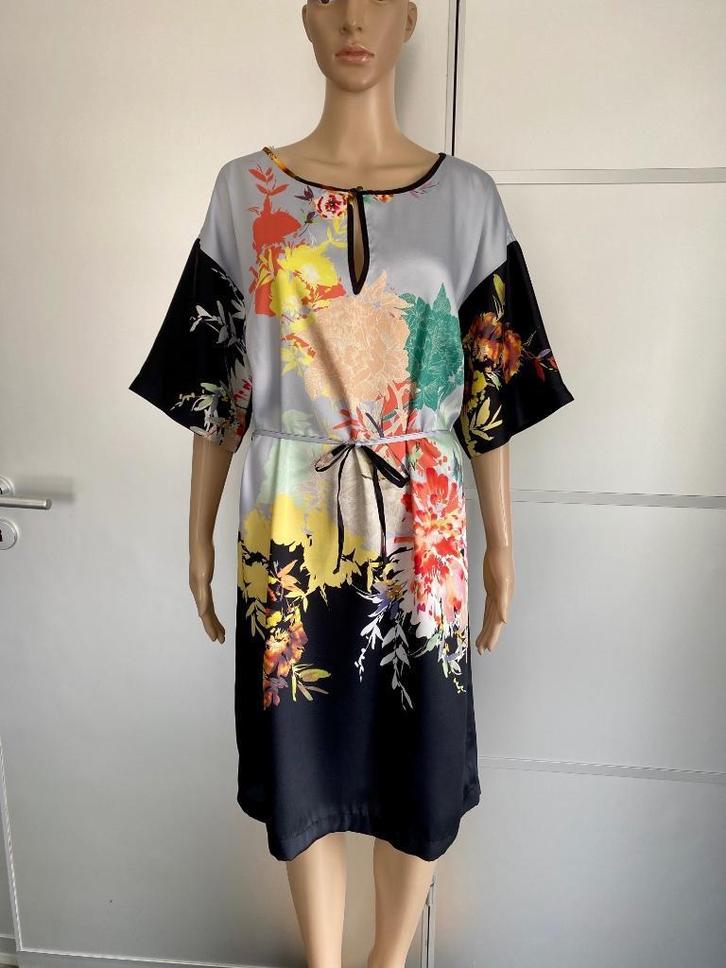H573 Summum maat S/M=38/38/40 jurk jurkje geel/grijs/zwart, Kleding | Dames, Jurken, Zo goed als nieuw, Maat 36 (S), Groen, Knielengte