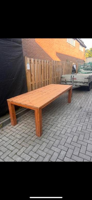 Grote Houten Tafel - Eettafel/Tuinmeubel beschikbaar voor biedingen